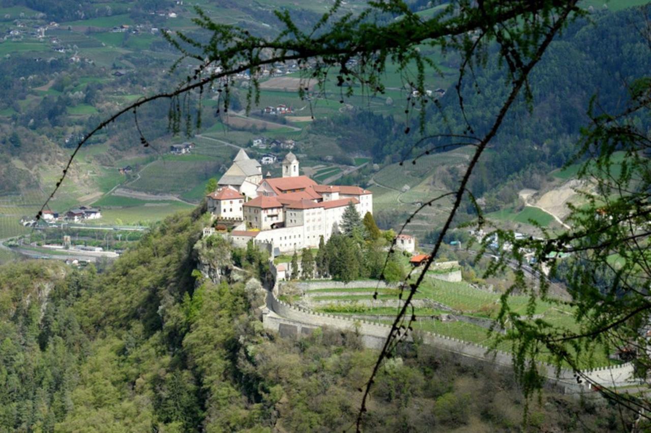 Finggeneislerhof Lejlighed Villandro Eksteriør billede